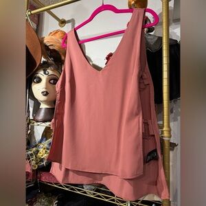 344 // C. Luce top // L